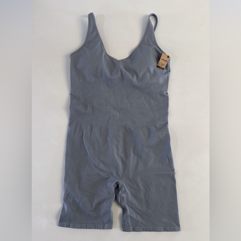 Victoria's Secret Pink Active 6" Seamless Leotard Bodysuit Romper Gray Size M